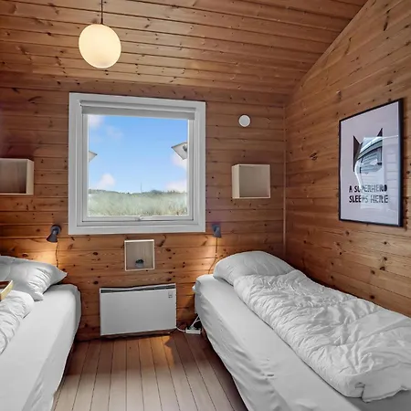 Feriehus Awesome In With Sauna Hvide Sande