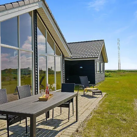 Holiday home Awesome In With Sauna Hvide Sande